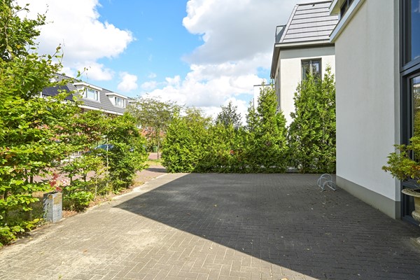 Medium property photo - Abdis Johannastraat 28, 2544 NE Den Haag